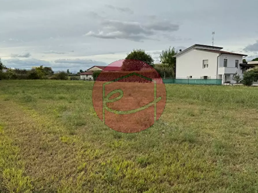 Immagine 2 di Terreno in vendita  a Cesena