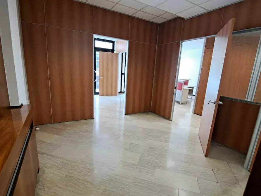 Immagine 2 di Ufficio in affitto  in Viale Trieste a Vicenza