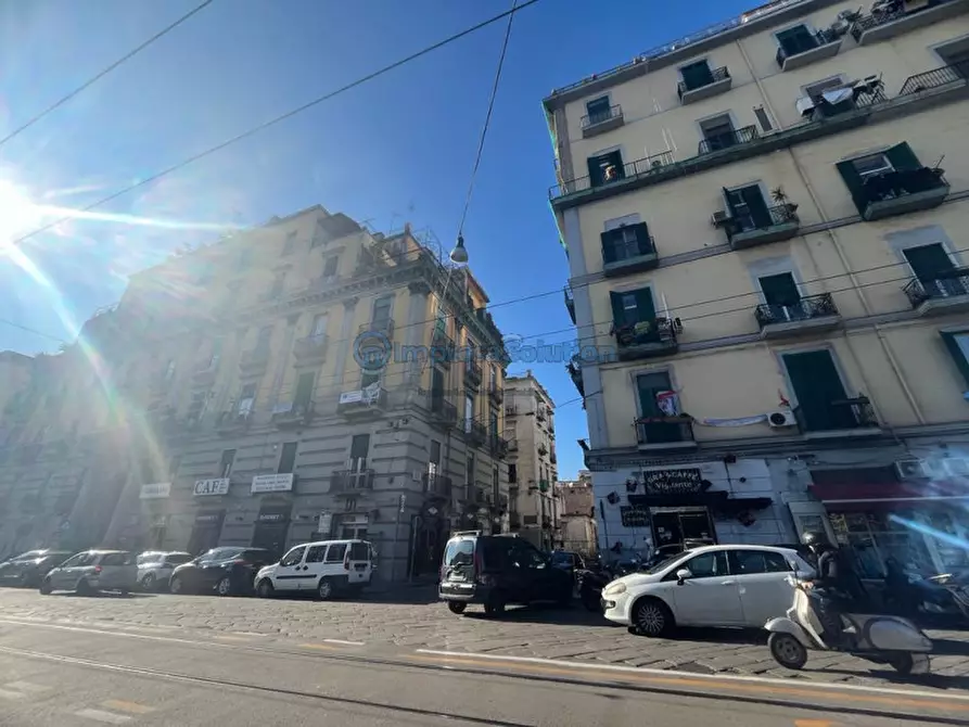 Immagine 1 di Negozio in affitto  in Via Soprammuro a Napoli