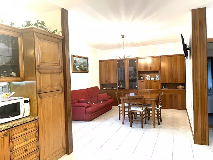 Immagine 1 di Casa bifamiliare in vendita  a Castelfranco Veneto