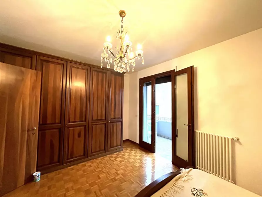 Immagine 9 di Casa bifamiliare in vendita  a Castelfranco Veneto