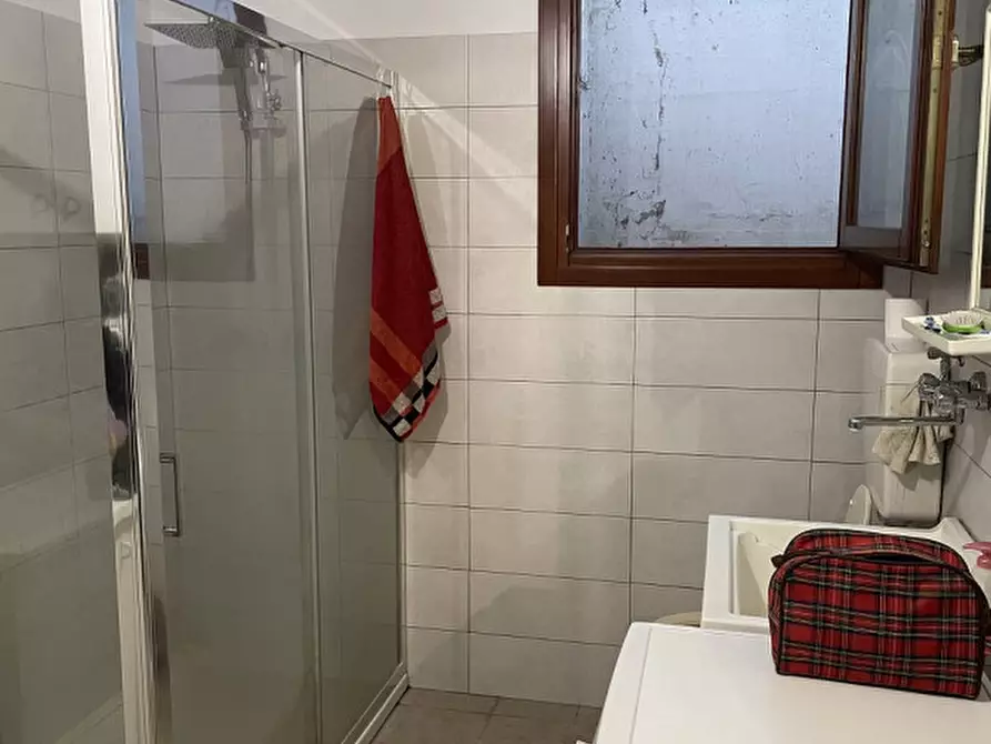 Immagine 24 di Casa bifamiliare in vendita  a Castelfranco Veneto