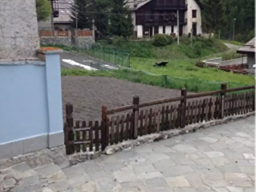 Immagine 7 di Appartamento in vendita  in Via Principale a Sauze Di Cesana