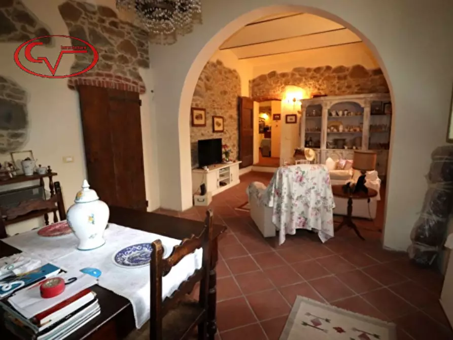 Immagine 13 di Villa in vendita  in valdambra a Bucine