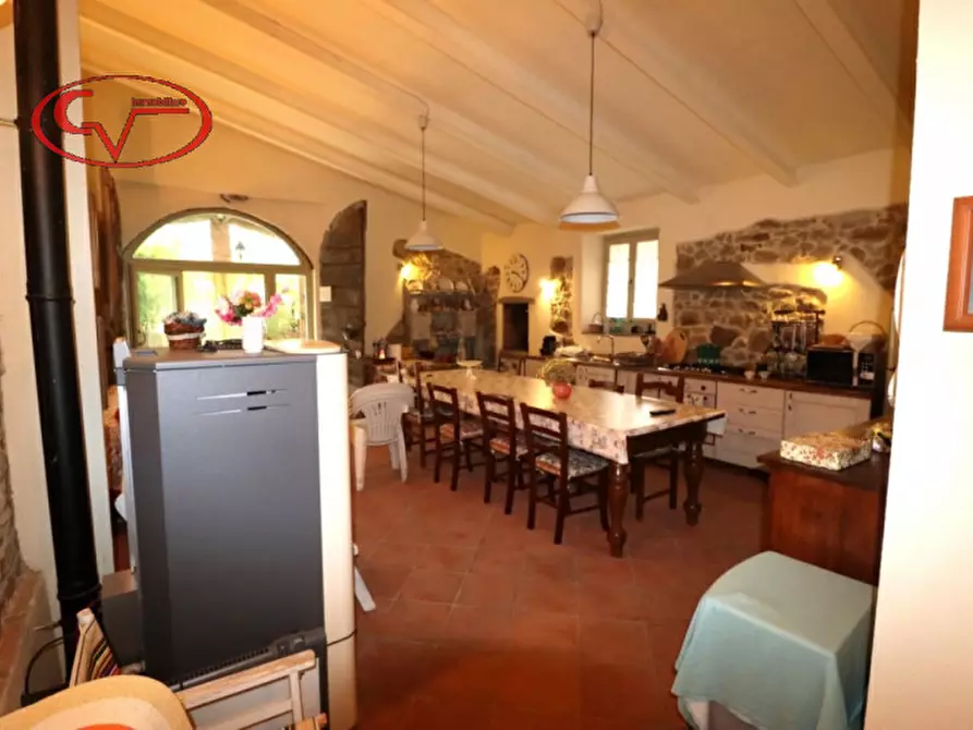 Immagine 16 di Villa in vendita  in valdambra a Bucine