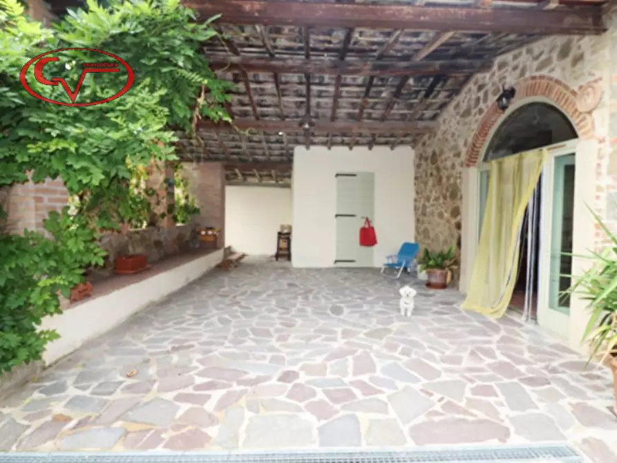 Immagine 22 di Villa in vendita  in valdambra a Bucine