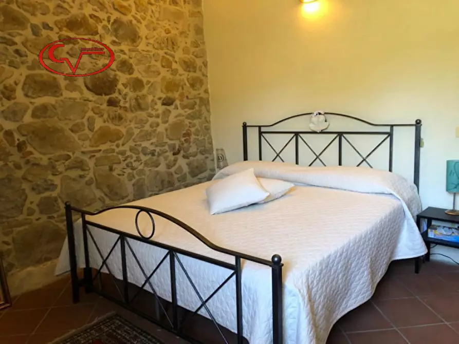 Immagine 26 di Villa in vendita  in valdambra a Bucine