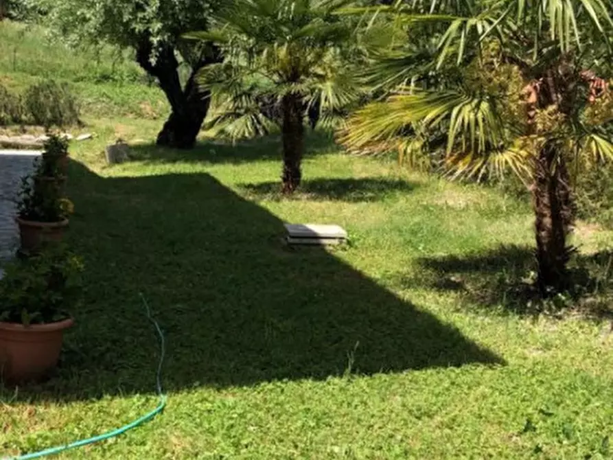 Immagine 32 di Villa in vendita  in valdambra a Bucine
