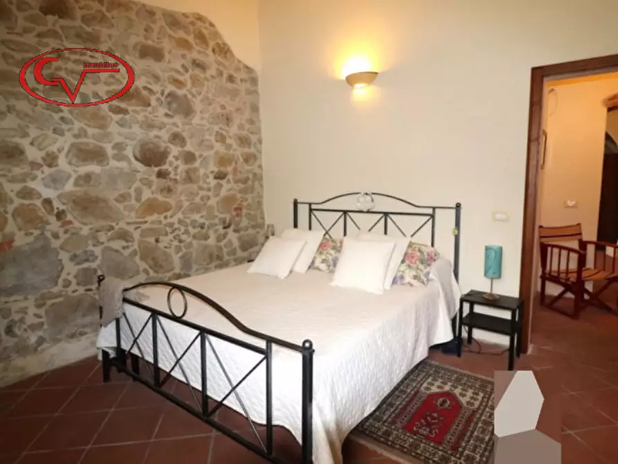 Immagine 35 di Villa in vendita  in valdambra a Bucine