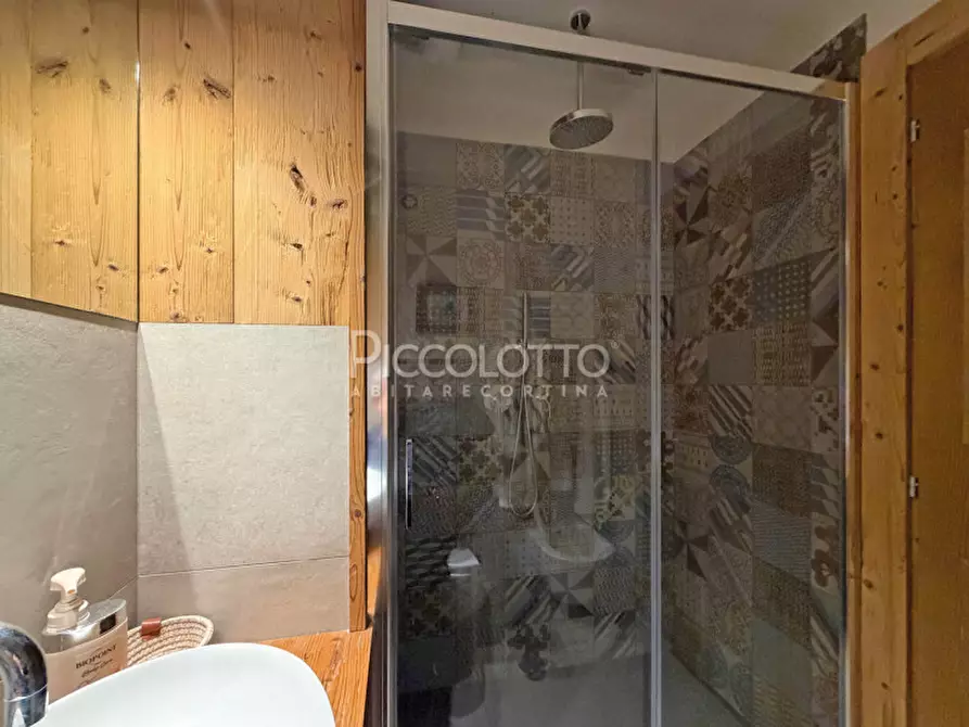 Immagine 13 di Appartamento in vendita  in via Crignes a Cortina D'ampezzo