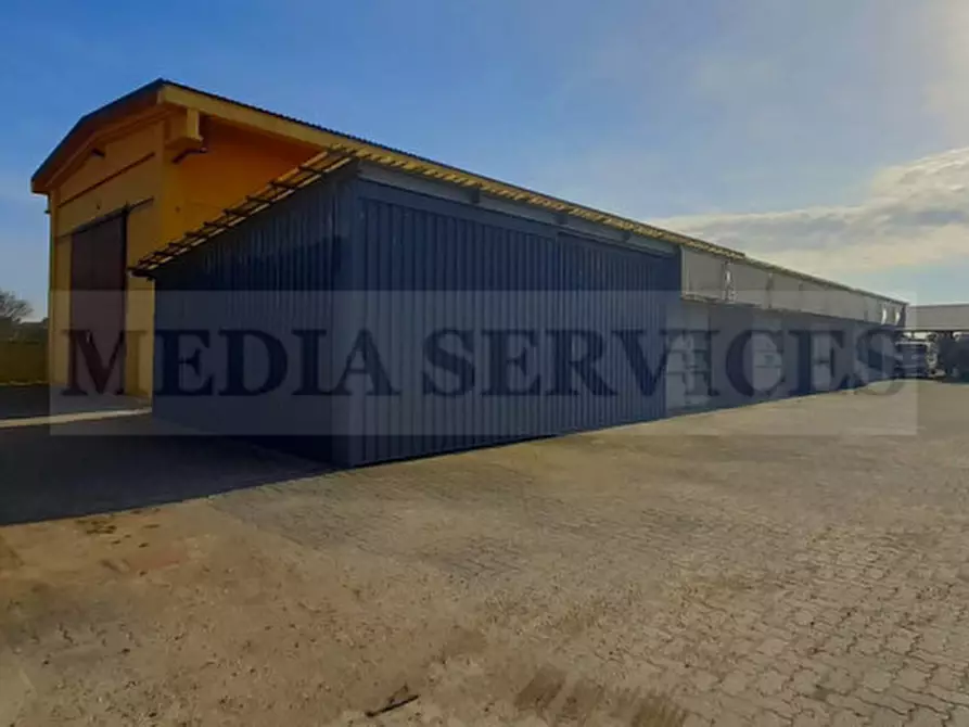 Immagine 2 di Capannone industriale in vendita  in via Antonio Gramsci n° 24 a Sannazzaro De' Burgondi