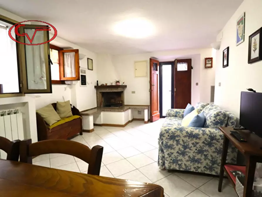 Immagine 1 di Casa indipendente in vendita  in Piazza Remo Gardeschi a Montevarchi