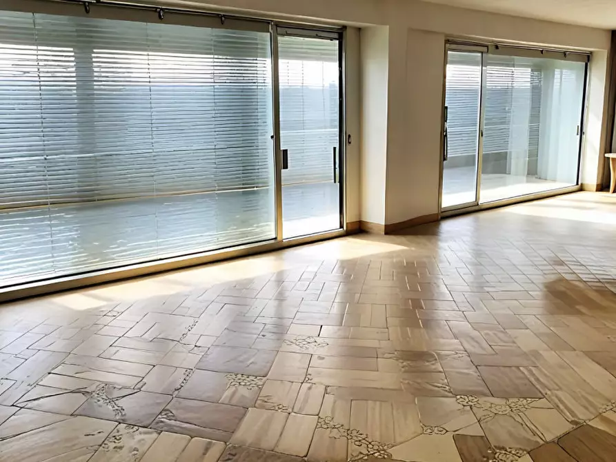 Immagine 1 di Casa indipendente in vendita  in Via Montello a Resana