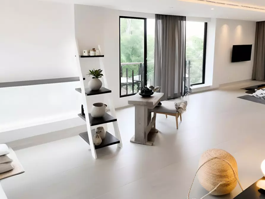 Immagine 10 di Casa indipendente in vendita  in Via Montello a Resana