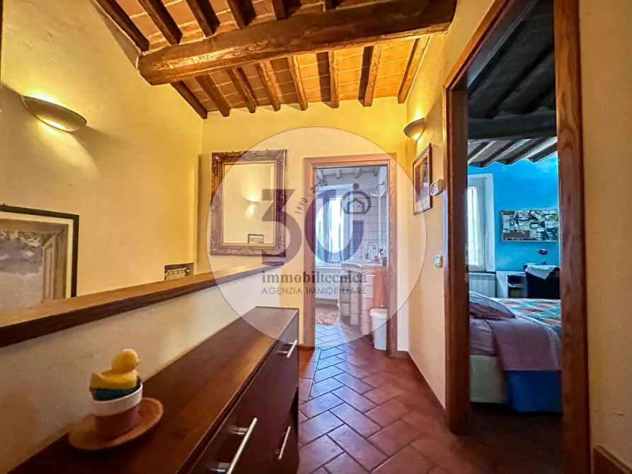 Immagine 11 di Casa indipendente in vendita  in Stroppiello a Arezzo