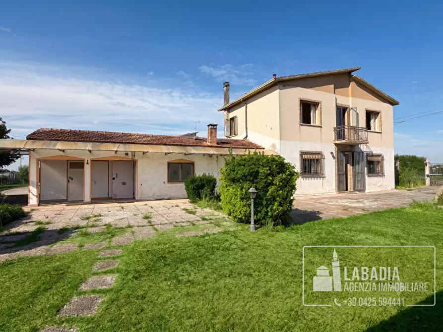 Immagine 2 di Villa in vendita  in Via Zelo 1435 a Ceneselli