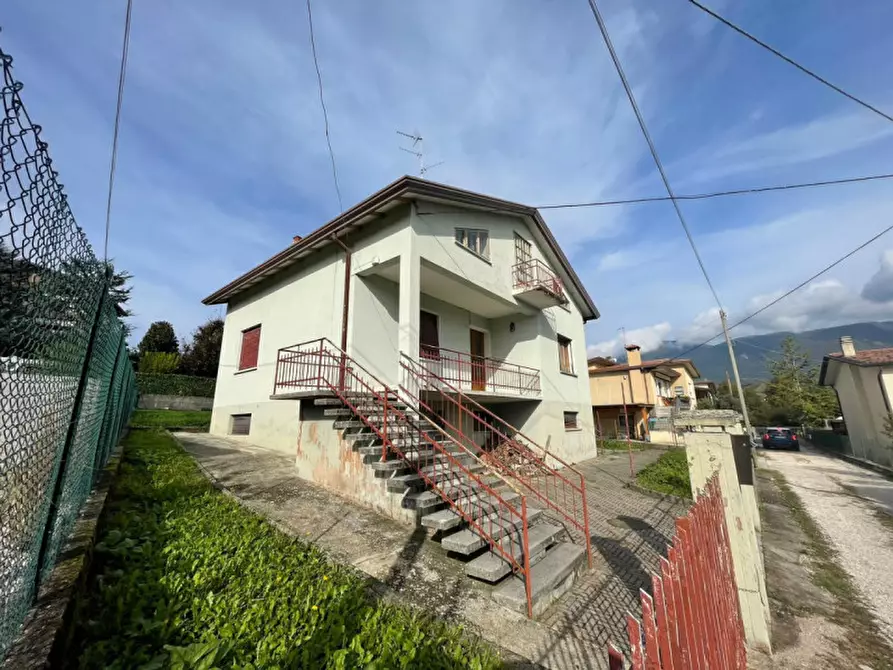 Immagine 1 di Casa indipendente in vendita  a Cappella Maggiore