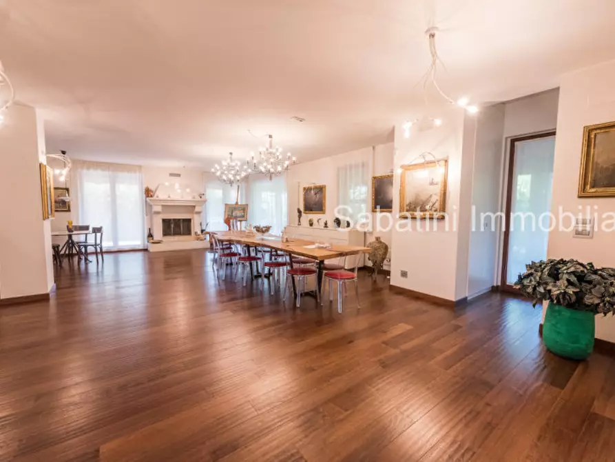 Immagine 18 di Villa in vendita  in Contrada Cerreto, 120 a Miglianico