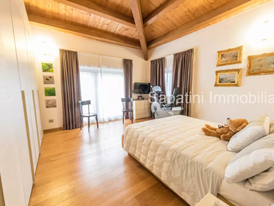 Immagine 45 di Villa in vendita  in Contrada Cerreto, 120 a Miglianico