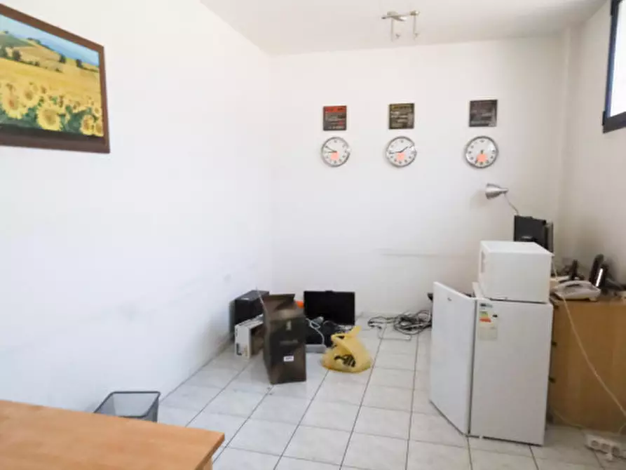 Immagine 10 di Ufficio in affitto  in VIA PANA' a Padova