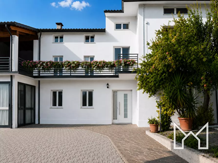 Immagine 4 di Rustico / casale in vendita  a Borso Del Grappa