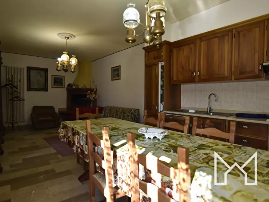 Immagine 10 di Rustico / casale in vendita  a Borso Del Grappa