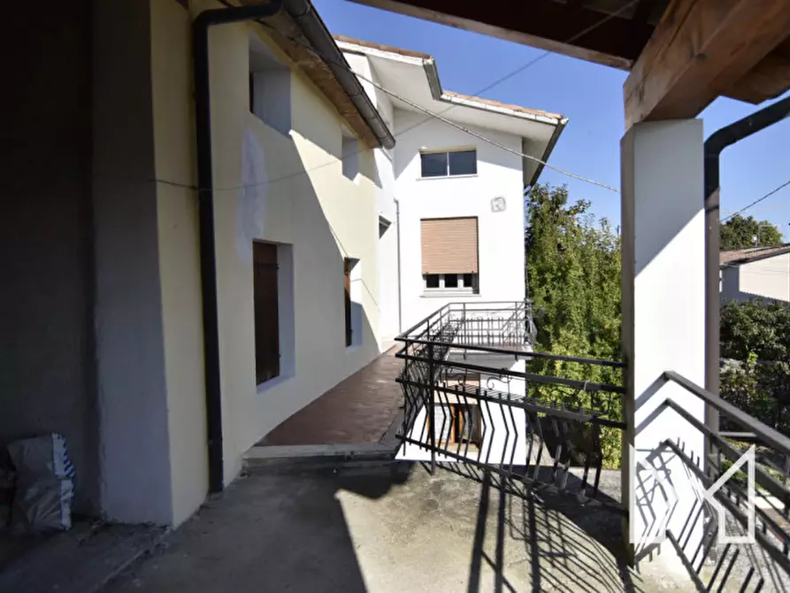 Immagine 24 di Rustico / casale in vendita  a Borso Del Grappa