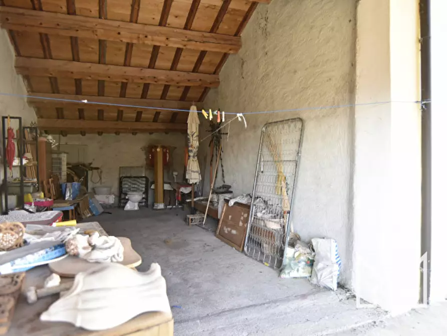 Immagine 49 di Rustico / casale in vendita  a Borso Del Grappa