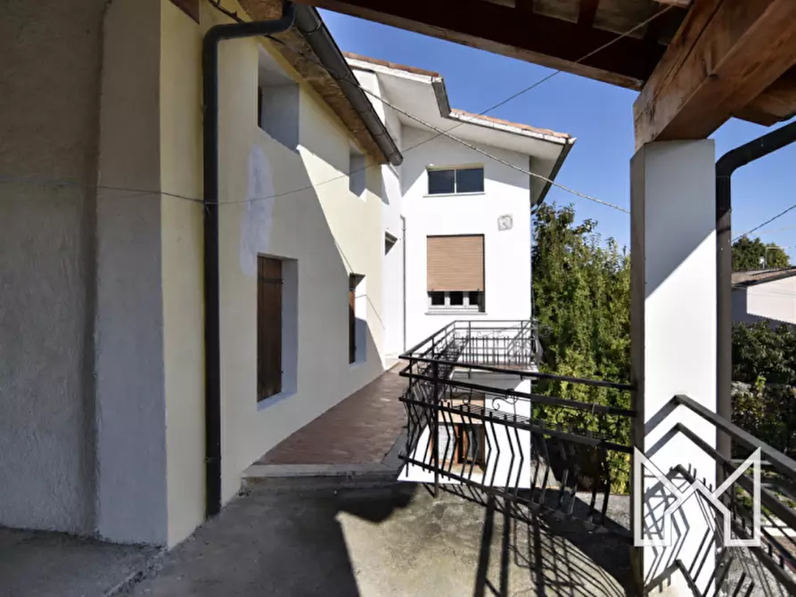 Immagine 51 di Rustico / casale in vendita  a Borso Del Grappa