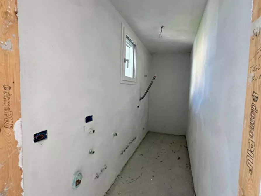 Immagine 10 di Villa in vendita  in Via Piave a Pordenone