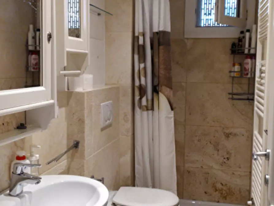 Immagine 2 di Appartamento in affitto  in VIA DELL'ARCOLAIO a Firenze