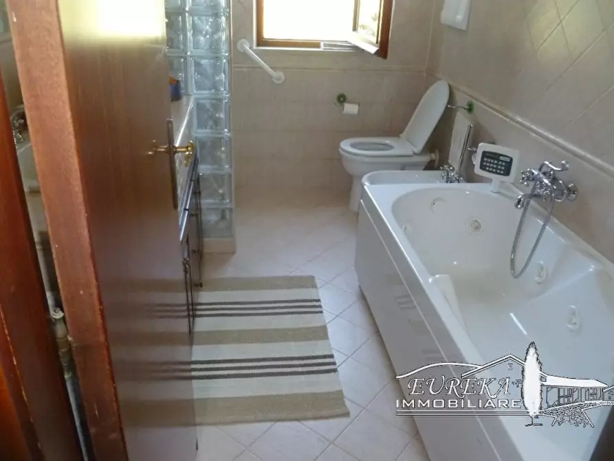 Immagine 20 di Villa in vendita  a Panicale