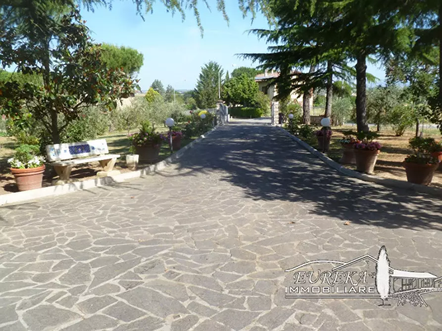 Immagine 37 di Villa in vendita  a Panicale