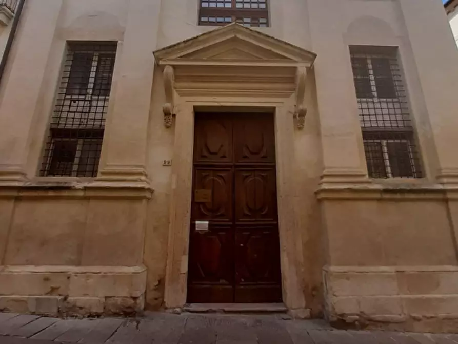 Immagine 4 di Appartamento in vendita  a Vicenza