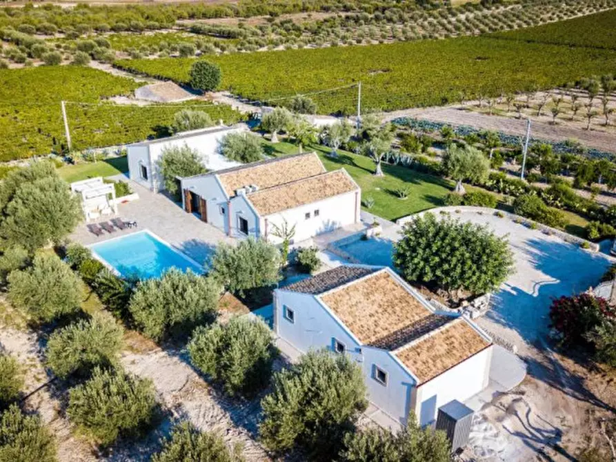 Immagine 10 di Villa in vendita  in Contrada Bonivini a Noto