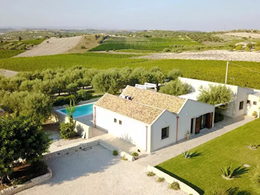 Immagine 22 di Villa in vendita  in Contrada Bonivini a Noto