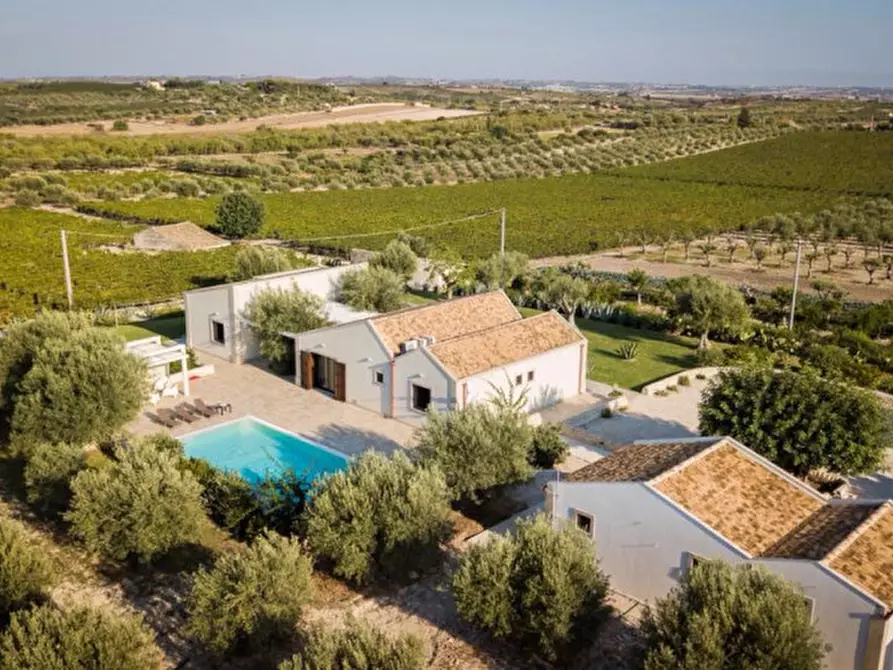 Immagine 24 di Villa in vendita  in Contrada Bonivini a Noto