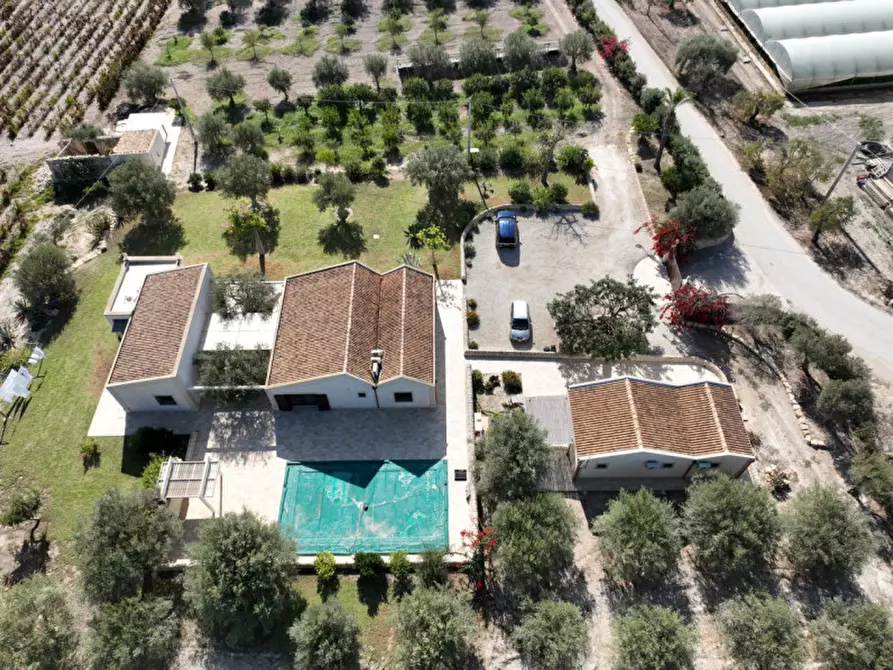 Immagine 37 di Villa in vendita  in Contrada Bonivini a Noto