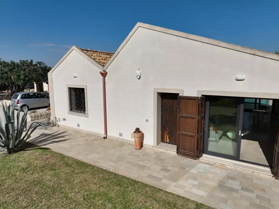 Immagine 42 di Villa in vendita  in Contrada Bonivini a Noto
