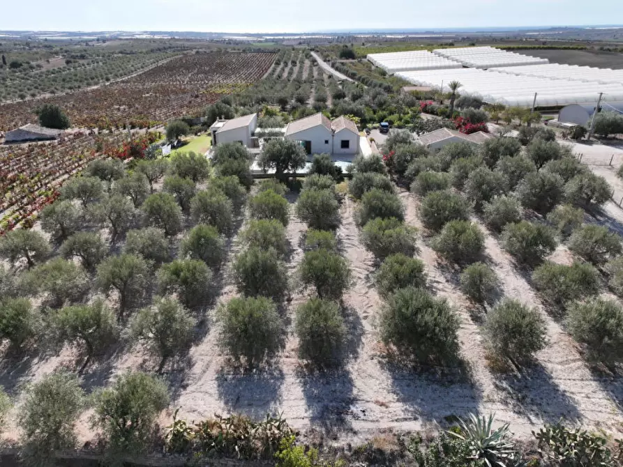 Immagine 46 di Villa in vendita  in Contrada Bonivini a Noto