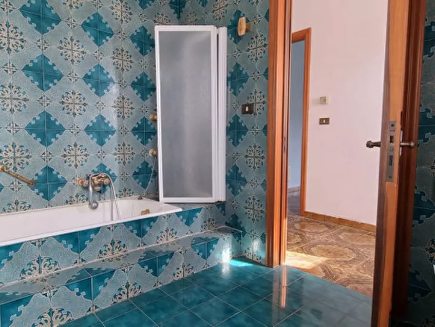 Immagine 13 di Appartamento in vendita  in via Raffaele Pascali a Vernole