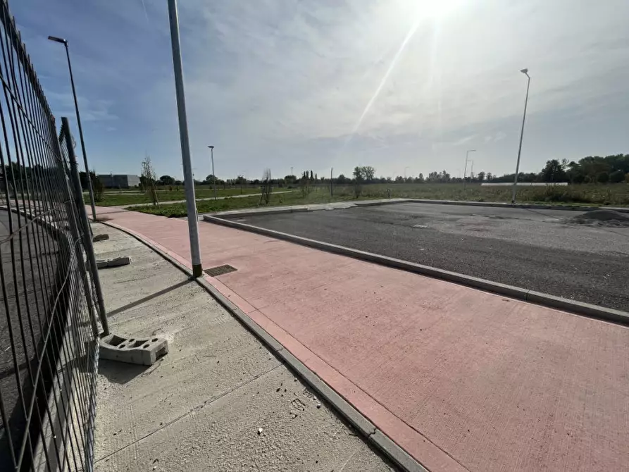 Immagine 6 di Terreno in vendita  in via monte rua a Padova