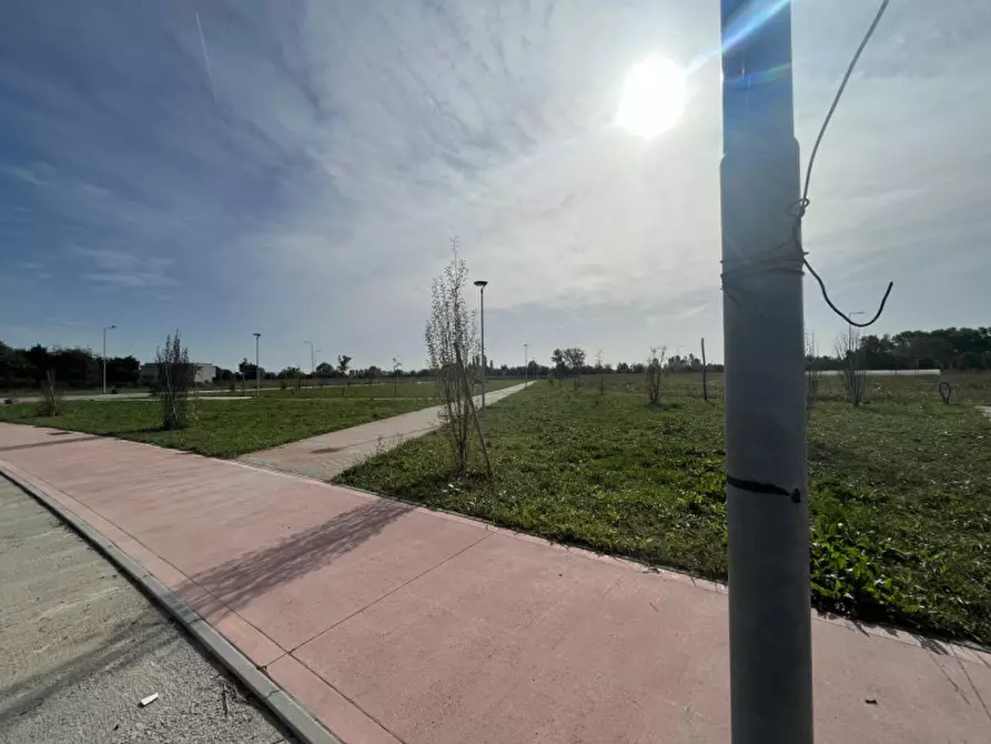 Immagine 8 di Terreno in vendita  in via monte rua a Padova