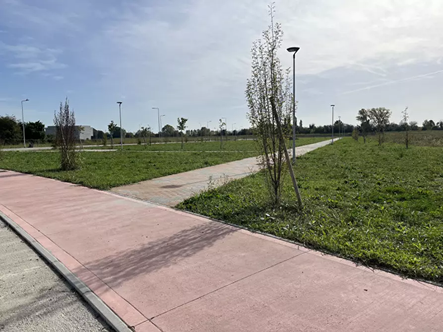 Immagine 7 di Terreno in vendita  in via monte rua a Padova