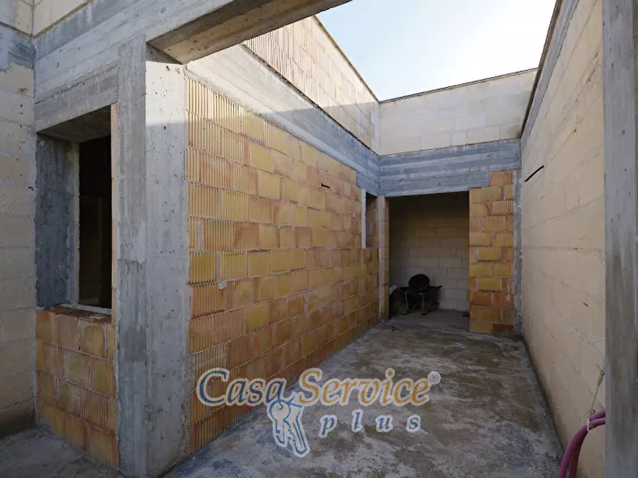 Immagine 15 di Villa in vendita  in Via La Guardia a Sannicola