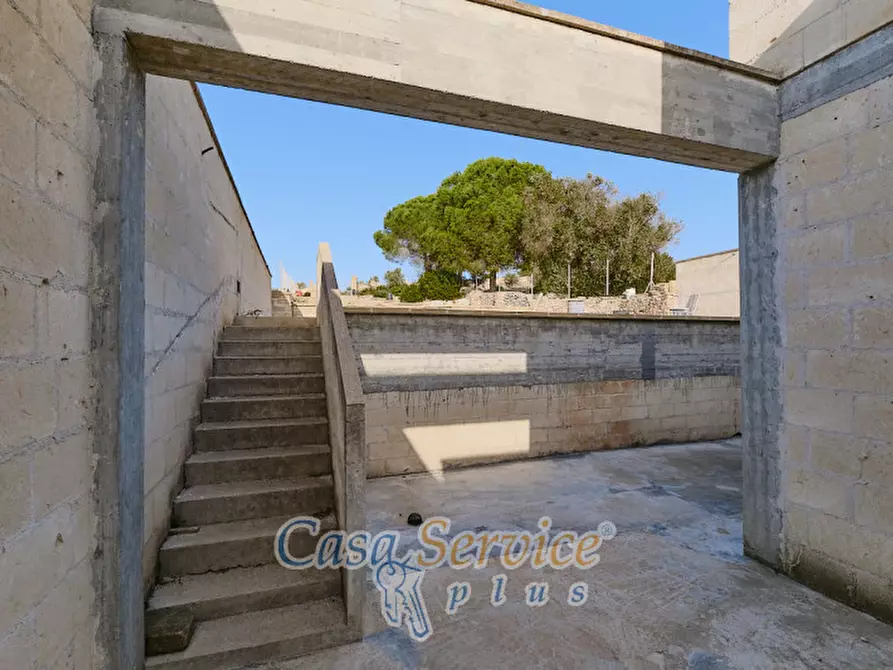 Immagine 16 di Villa in vendita  in Via La Guardia a Sannicola