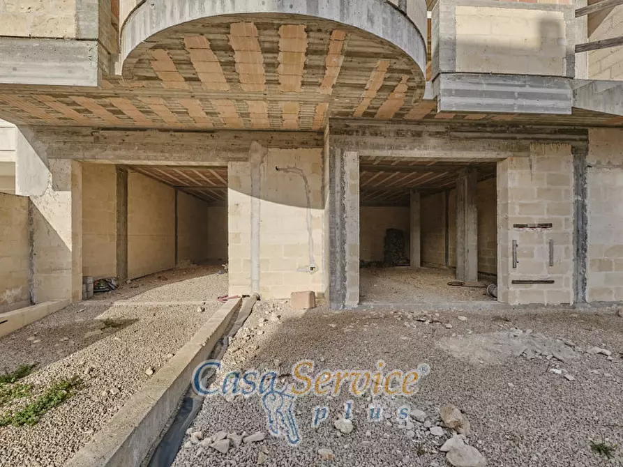 Immagine 30 di Villa in vendita  in Via La Guardia a Sannicola