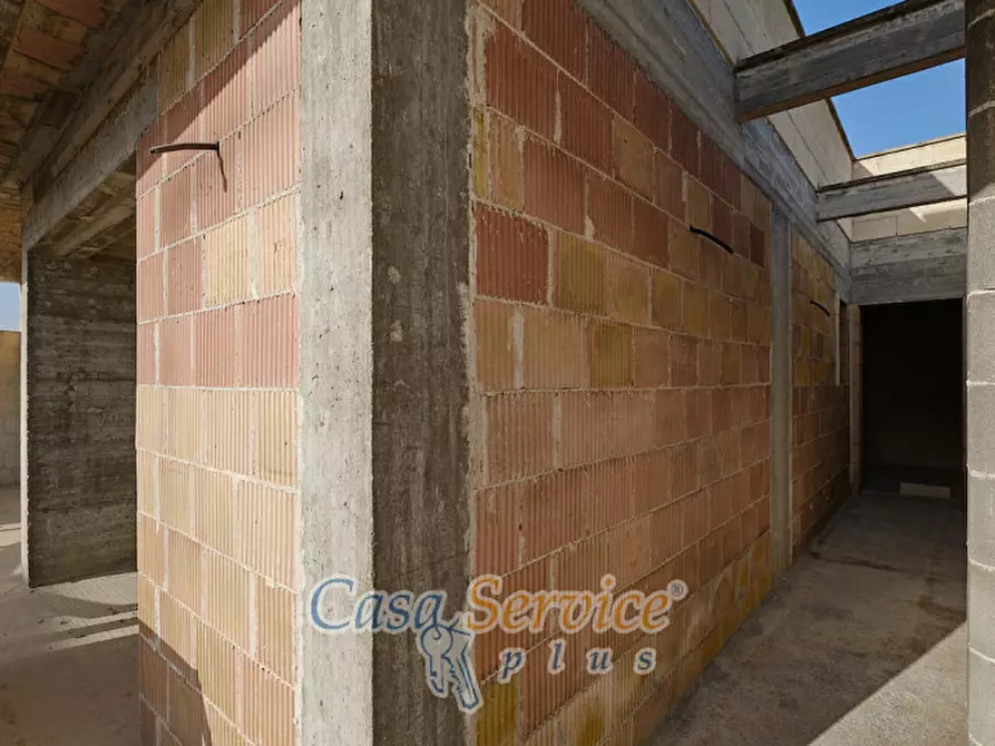 Immagine 32 di Villa in vendita  in Via La Guardia a Sannicola