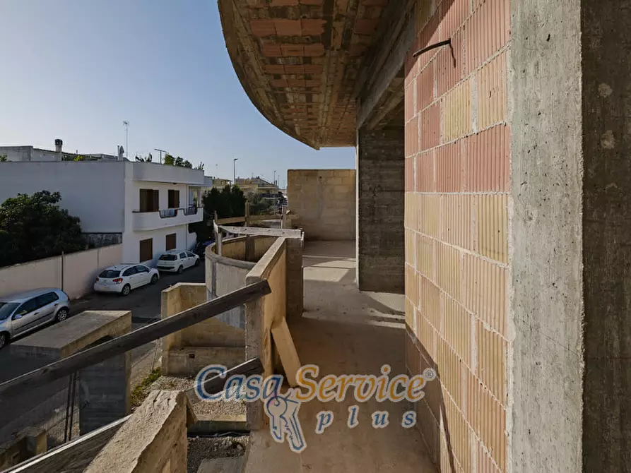 Immagine 33 di Villa in vendita  in Via La Guardia a Sannicola