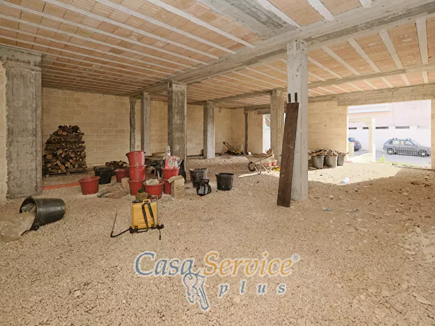 Immagine 41 di Villa in vendita  in Via La Guardia a Sannicola